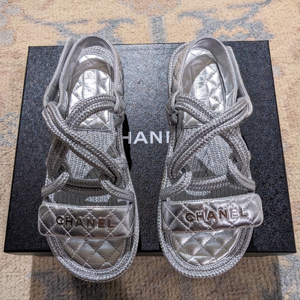 🎁SOLD CHANEL🤩20S CC Lambskin Cord Rope Logo Dad Sandals in Silver Sz 39 - Picture 14 of 16
